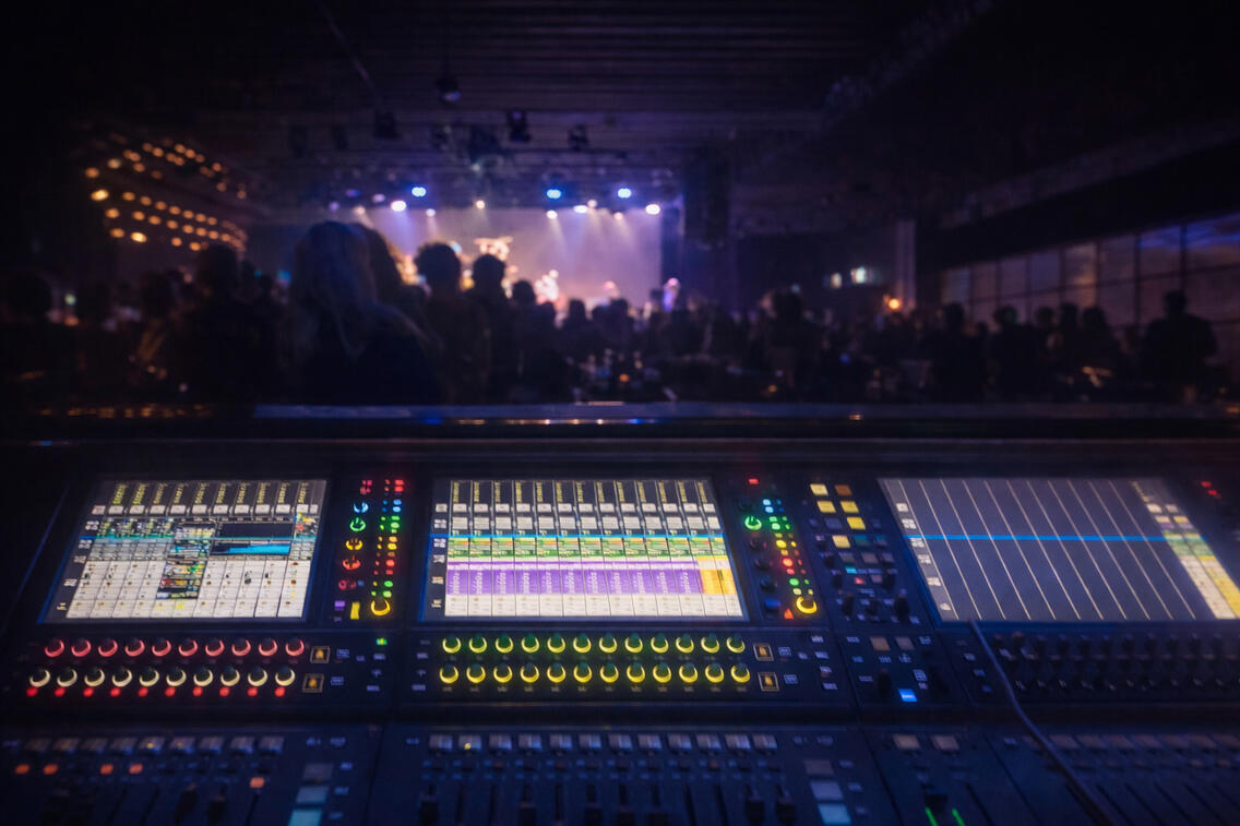 Digico Quantum 368 / Ηχοληψία / live band sound / l acoustic line array | Ισραήλ